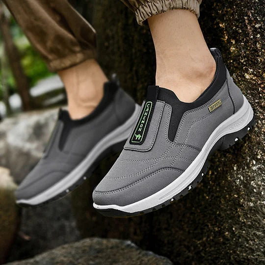 Men's Wide Comfort Sneakers with Arch Support & Shock Absorption