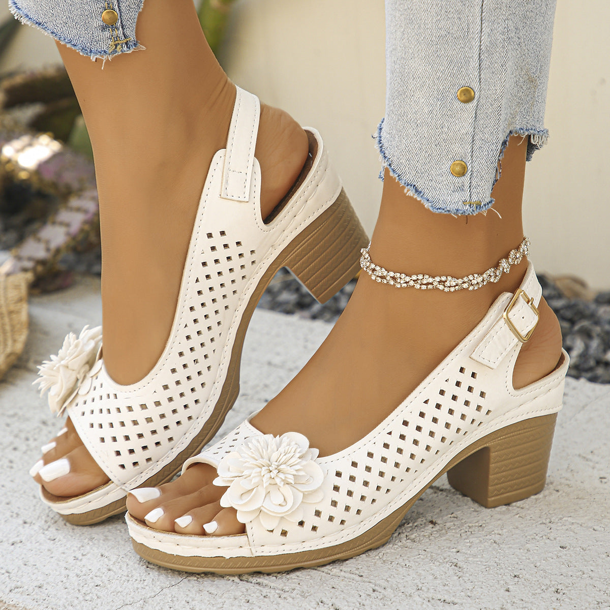 🔥Best Seller-Last Day Sale 50% OFF🔥 Buckled Square Heel Sandals for Women