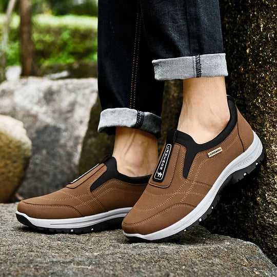 Men's Wide Comfort Sneakers with Arch Support & Shock Absorption